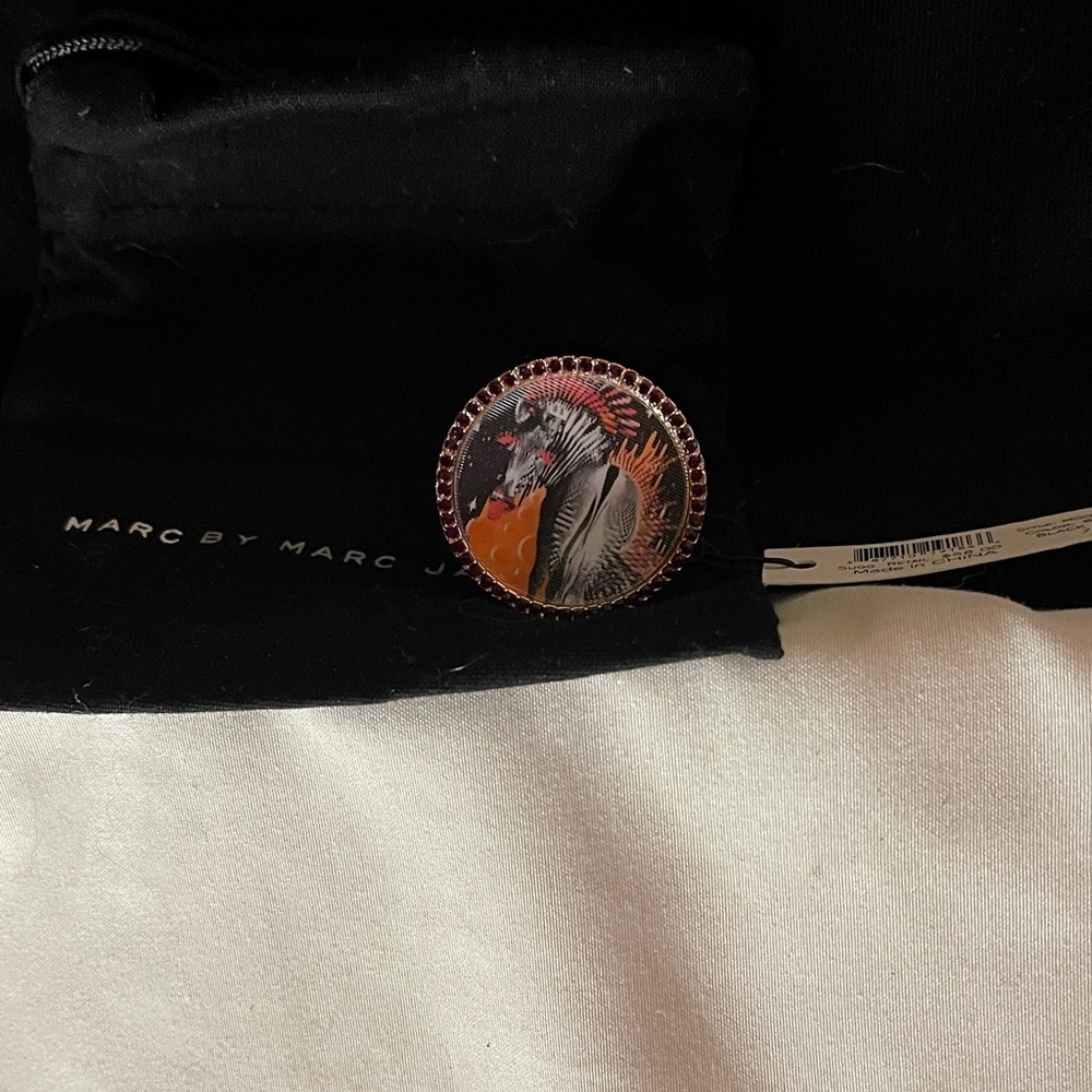 Marc by Marc Jacobs Zebra Color Changing Ring Size 7 with Dust bag